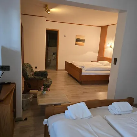Hotel Zur Buche 24h Check-in, Free Bockhorn (Schleswig-Holstein)